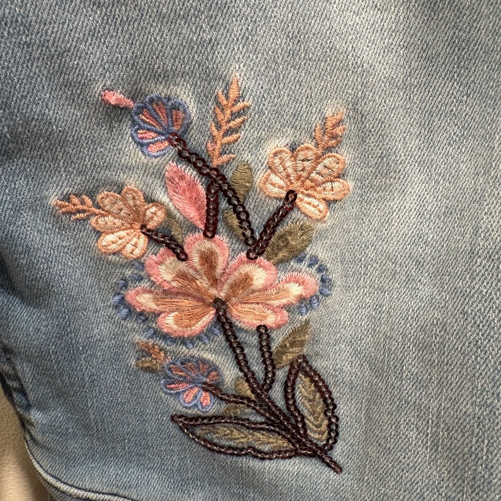 Abercrombie Kids Light Blue Denim Jacket with Floral Embroidery - Picture 4 of 7